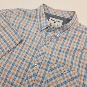 Billabong Mens Large L Button Up Shirt‎ Blue Orange Plaid Short Sleeve Pocket
